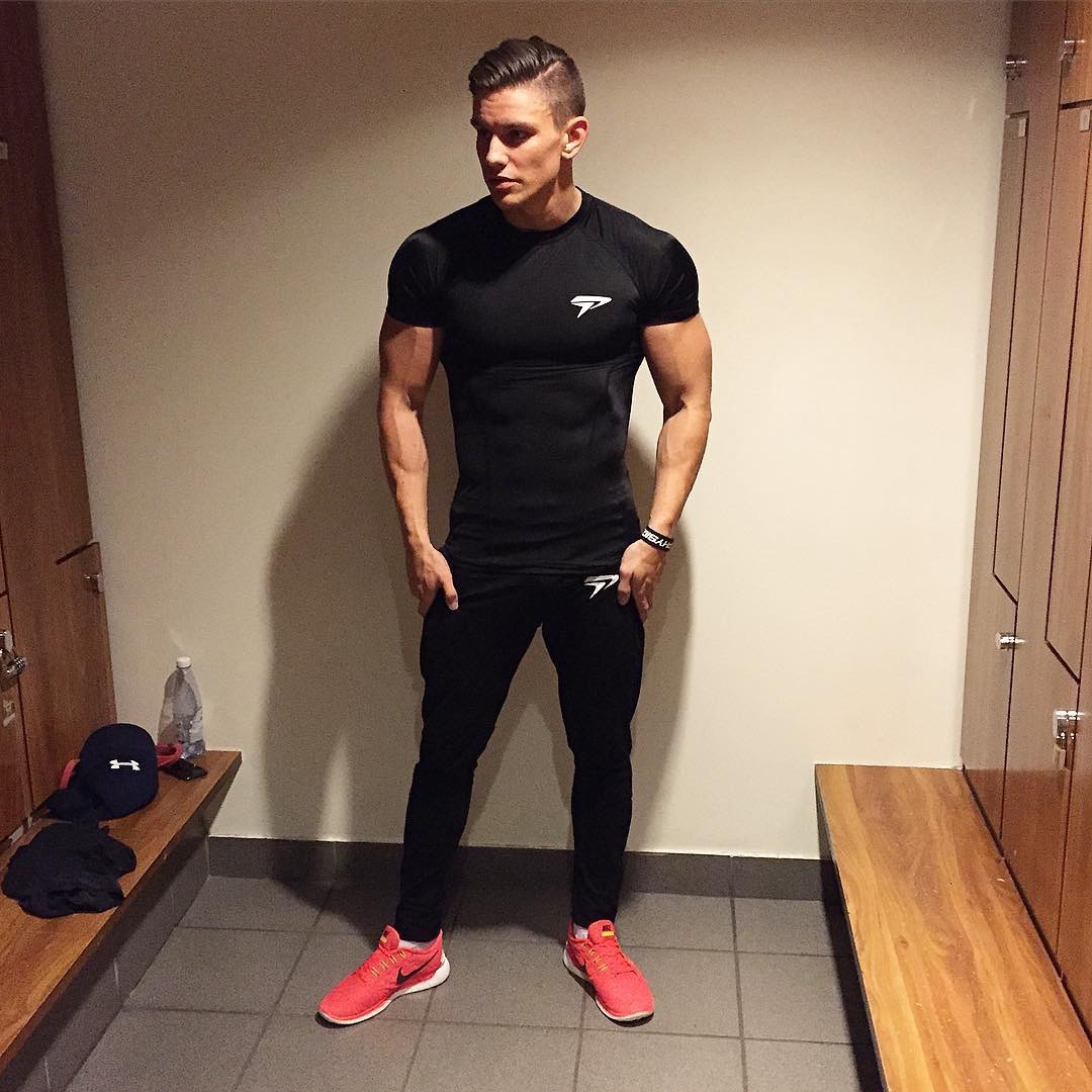 Cộc tay nam PhysiQ nhập khẩu