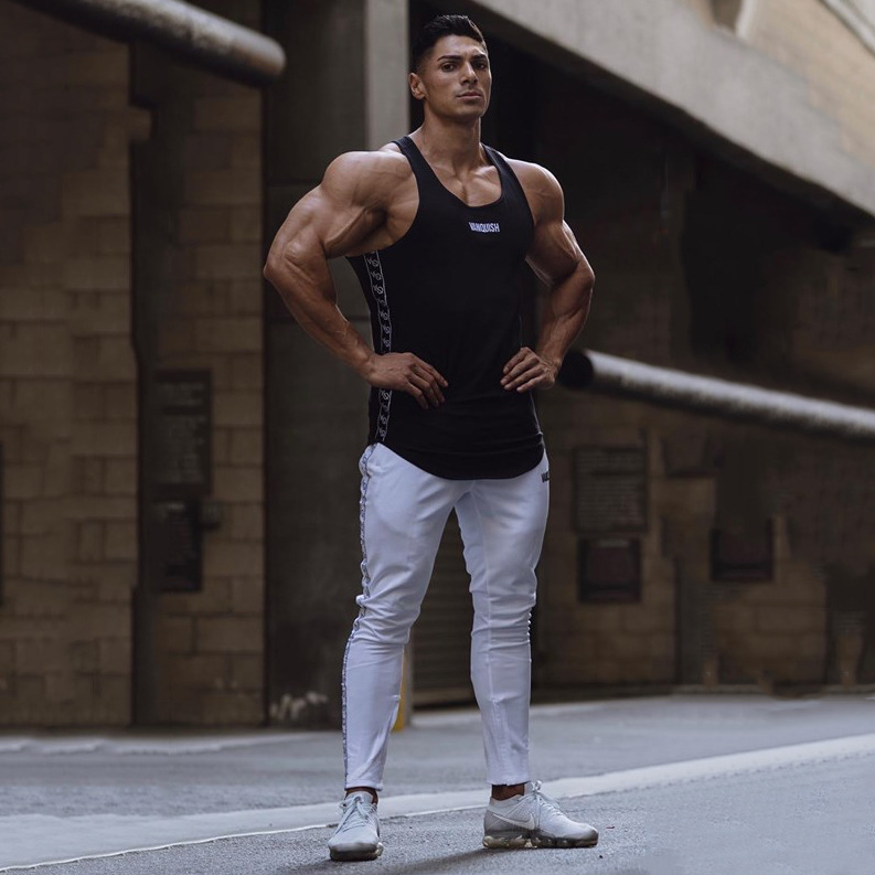 Quần Jogger gym nam Vanquish chữ nhập