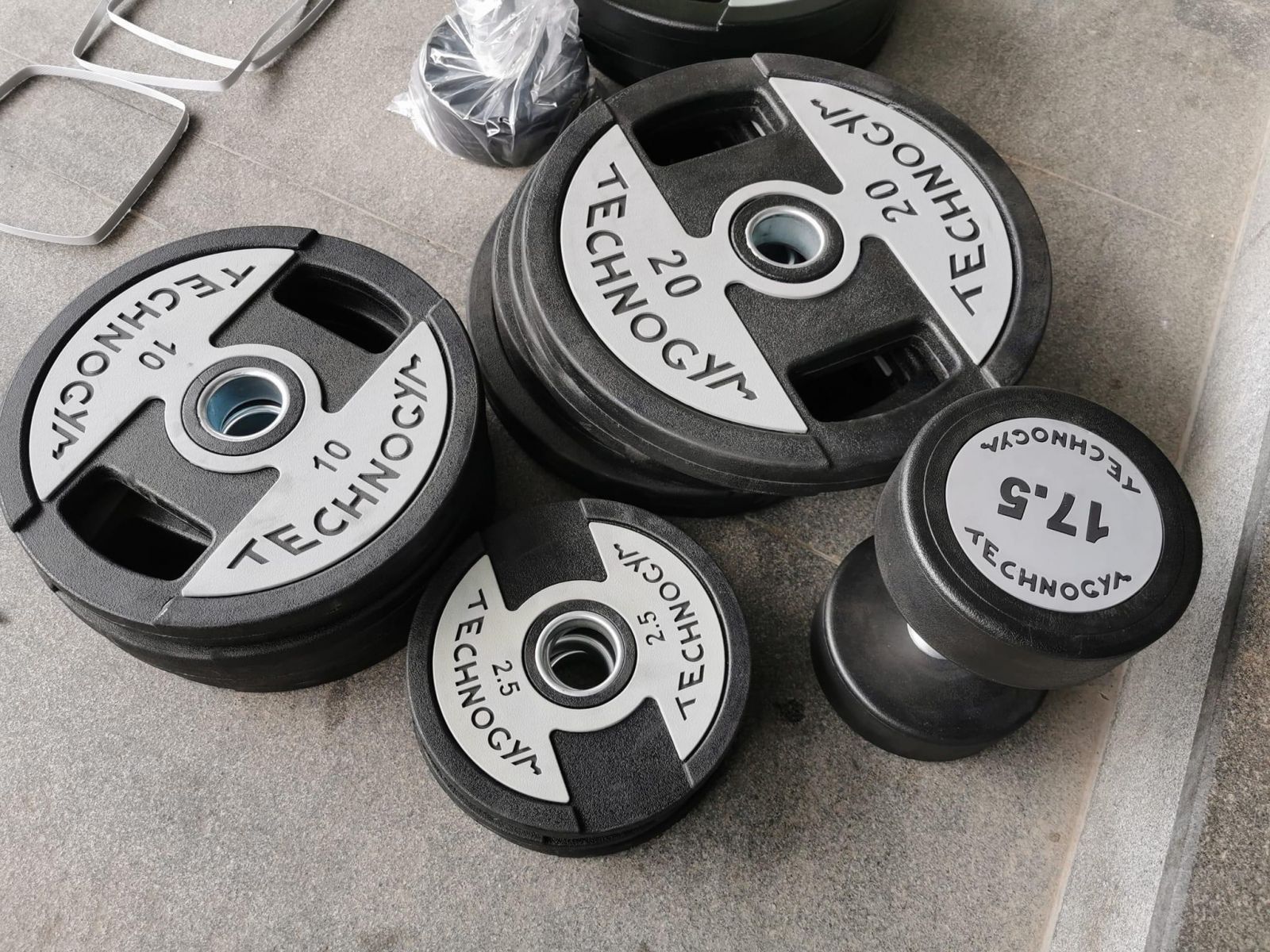 Tạ bánh Technogym 10kg