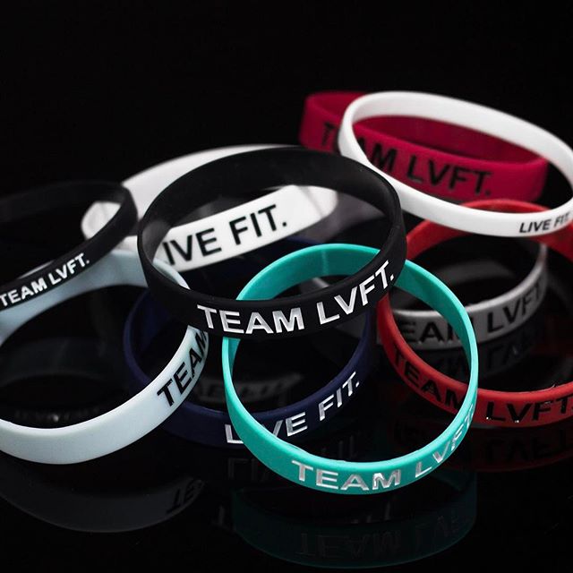 Vòng tay LIVE FIT bản nhỡ